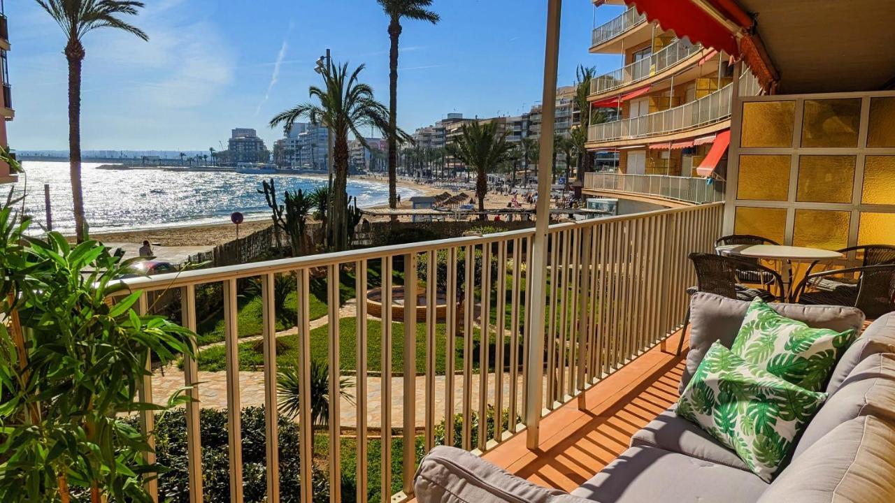 Garden Beach Apartment 托雷维耶哈 外观 照片
