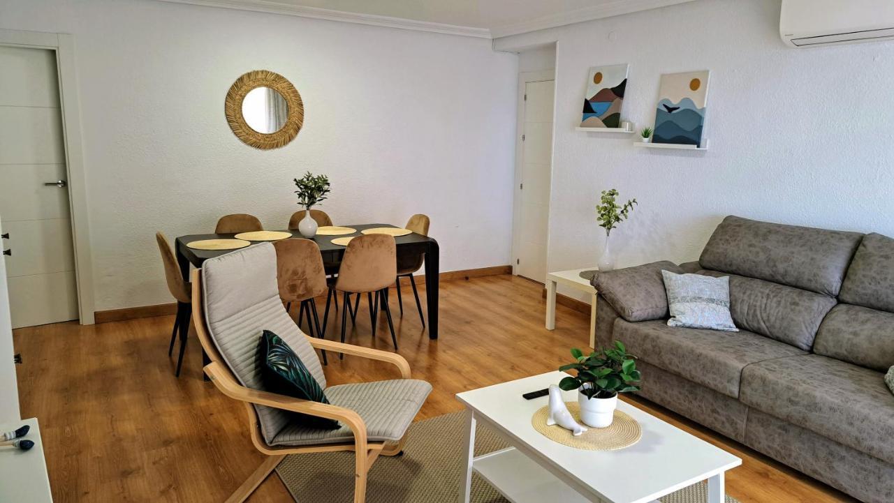 Garden Beach Apartment 托雷维耶哈 外观 照片